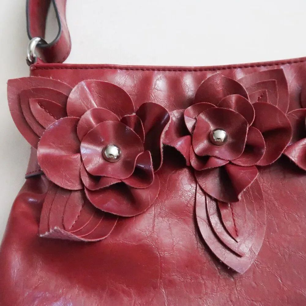 Nicole Miller Red Handbag - Picture 2 of 10